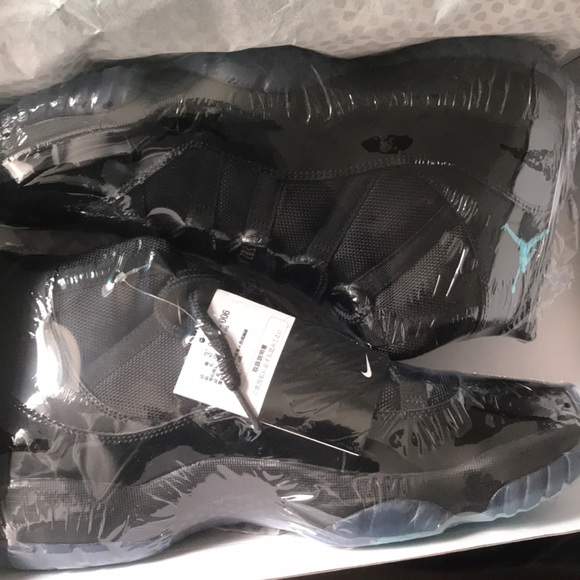 Jordan 11 gamma blue 2013 main image 4